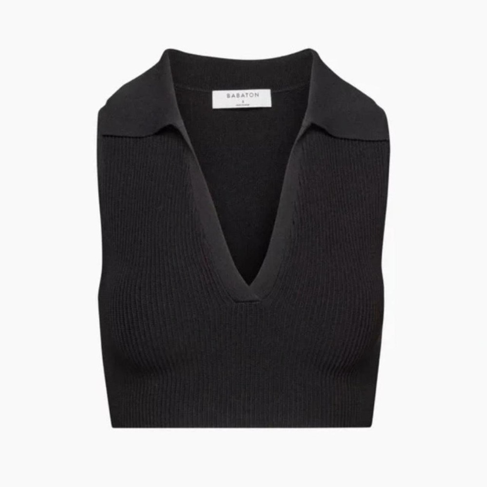 Aritzia Babaton sculpt knit cropped polo in black. Never worn, but no tags.